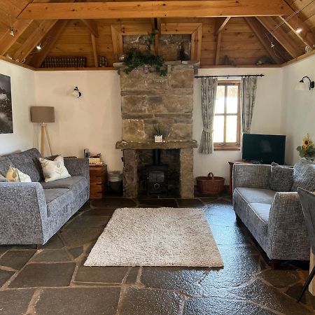 Tigh Phadraig At Marys Thatched Cottages Elgol Exteriör bild