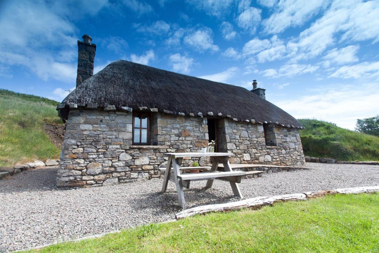 Tigh Phadraig At Marys Thatched Cottages Elgol Exteriör bild